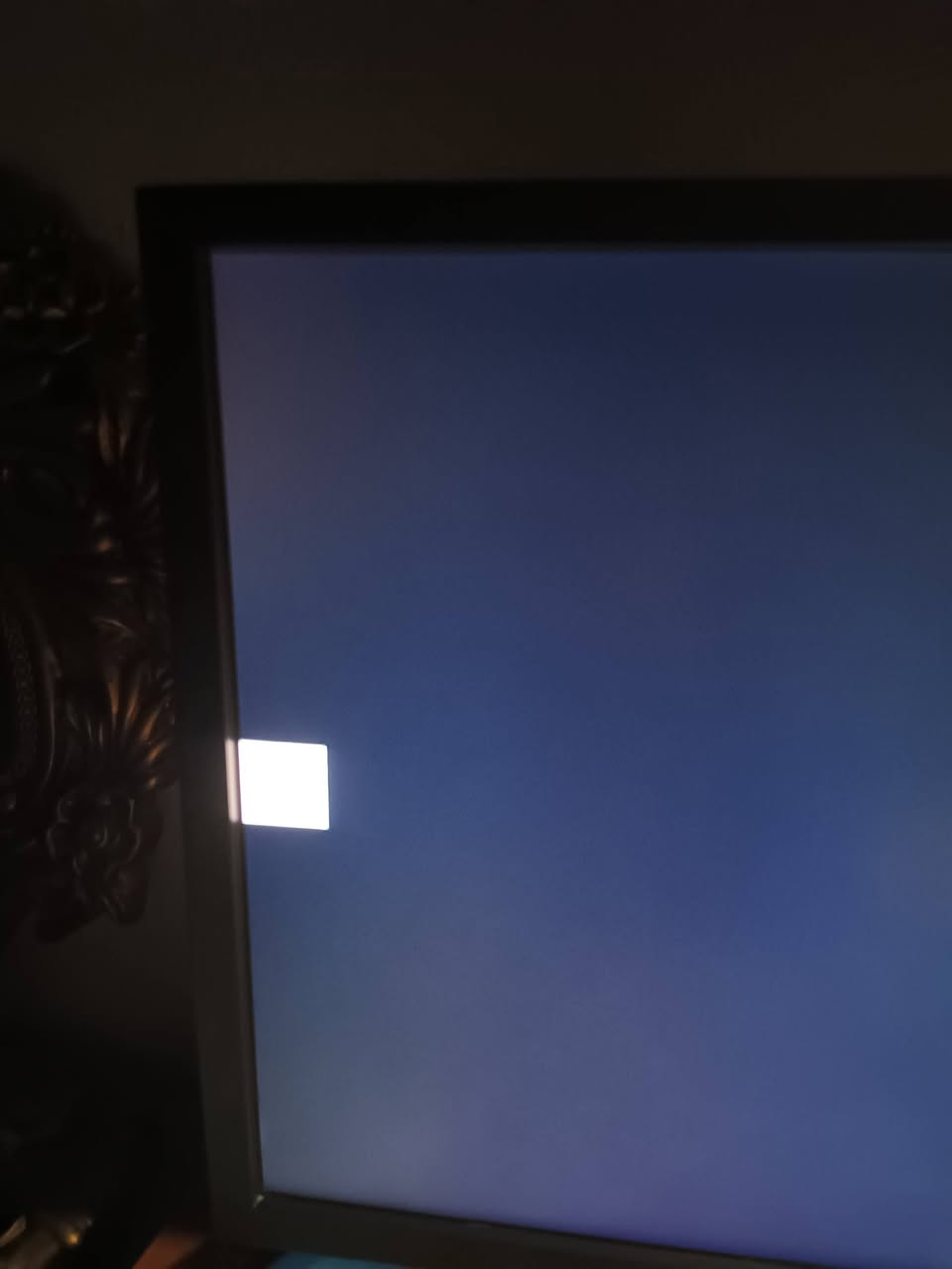 شاشة aser بسعر 80 الف قفل
اسم الشاشة aser KG241
حجم 24
144 هيرتز
البنل Tn
الوانها حلوه بس بيها ملاحظة بسيطه بالصور واضحه 
الموقع بغداد الدورة ماعندي توصيل
واتساب ***********
