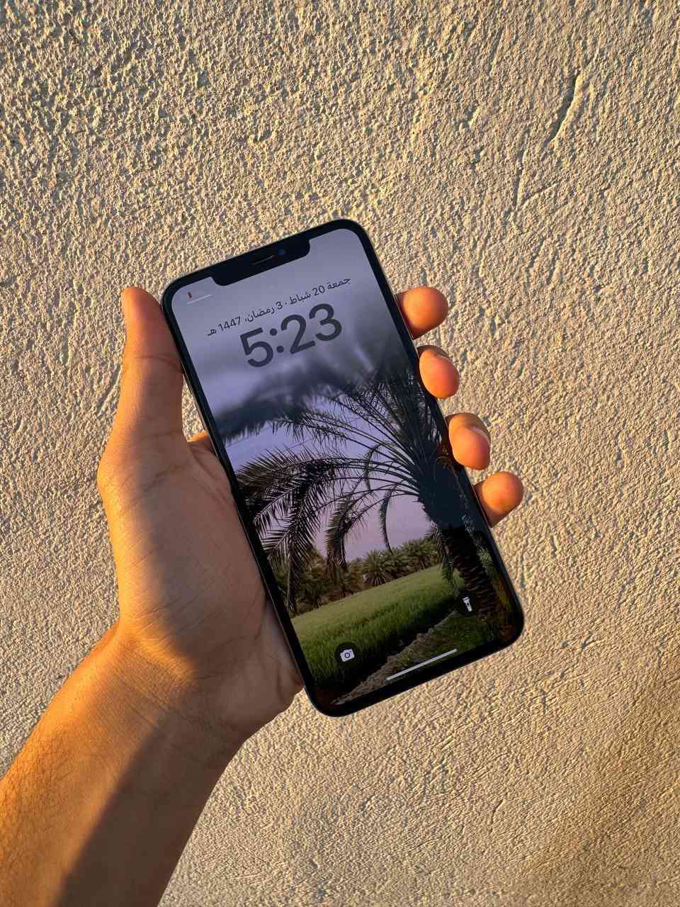 iPhone XS Max
ايفون اكس اس ماكس للبيع
ذاكرة 256 كيكا 
لون ابيض 🤍
بطارية 79 اصلية ممبدلة
فقط مبدل شاشة نوعية زينة
مكاني بابل وتوصيل عندي 
سعره: 240 الف (قابل للتفاوض)
موبايل:***********
