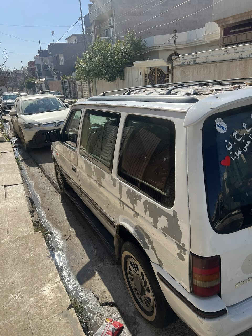 السلام عليكم كلايزر موديل 92 رقم نينوى كابون بانزين بيها شرط التحويل مكينه دوج تشغيل عن بعد داش كام بيها طخم جديد وطخم تايرات جديد  بدون صبغ شرط سعرها 43وبيها مجال للطيبين الرقم
***********
