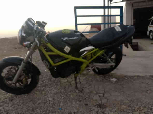 للبيع 
بطح بانده محرك 400 سعر 800وبي مجال ***********
