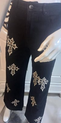 بنات • تابعوني • ارفعو البيج