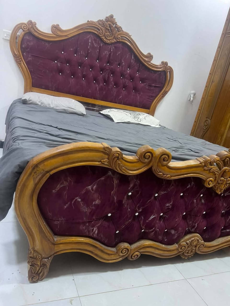 ***********
غرفه نوم صاج توصا كلش قويه وجديده سعر كلش مناسب عنوان بغداد الدوره متواجده فقط واتساب
