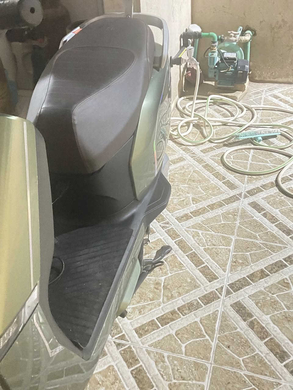سلام عليكم
ماطور شحن 

تايلنج تيسلا للبيع

شرط ماطور جديد

٦بطاريات دبل

يمشي ٦٠كيلو

بصمه كلو شغاللل 

الشراييي يجي خاص

السعر :850وبي مجال


**إذا كنت صاحب هذا الإعلان وتريد حذفه لأي سبب، رجاءا أرسل رسالة إلى الدعم الفني**