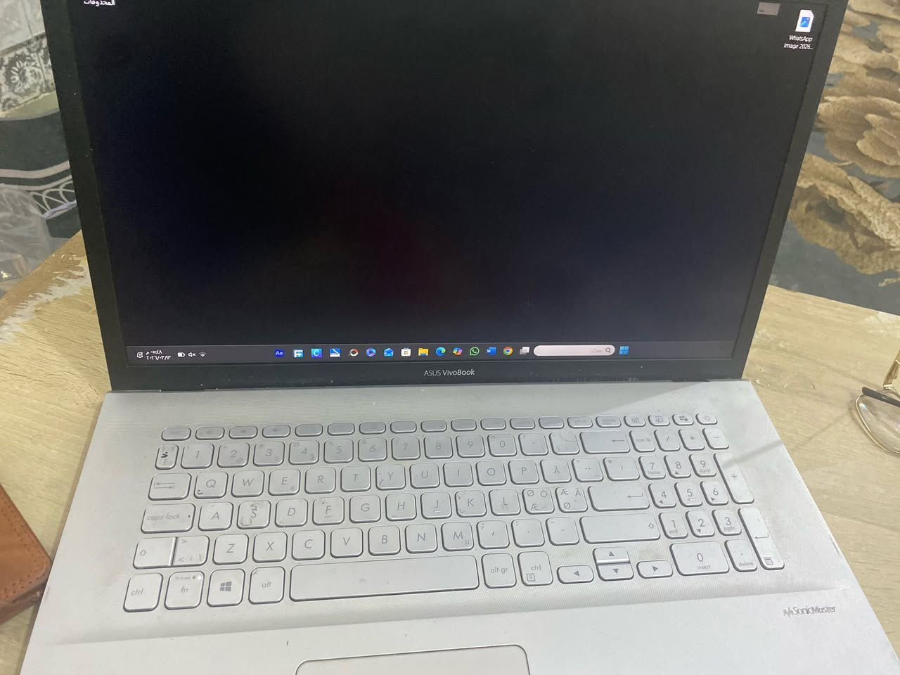 بيع مستعجل اعلى سعر ابيع شرط  لايقل عن ال٢٥٠ ملحقات شاحنه+كيبورد + ماوس + جنطة


**إذا كنت صاحب هذا الإعلان وتريد حذفه لأي سبب، رجاءا أرسل رسالة إلى الدعم الفني**