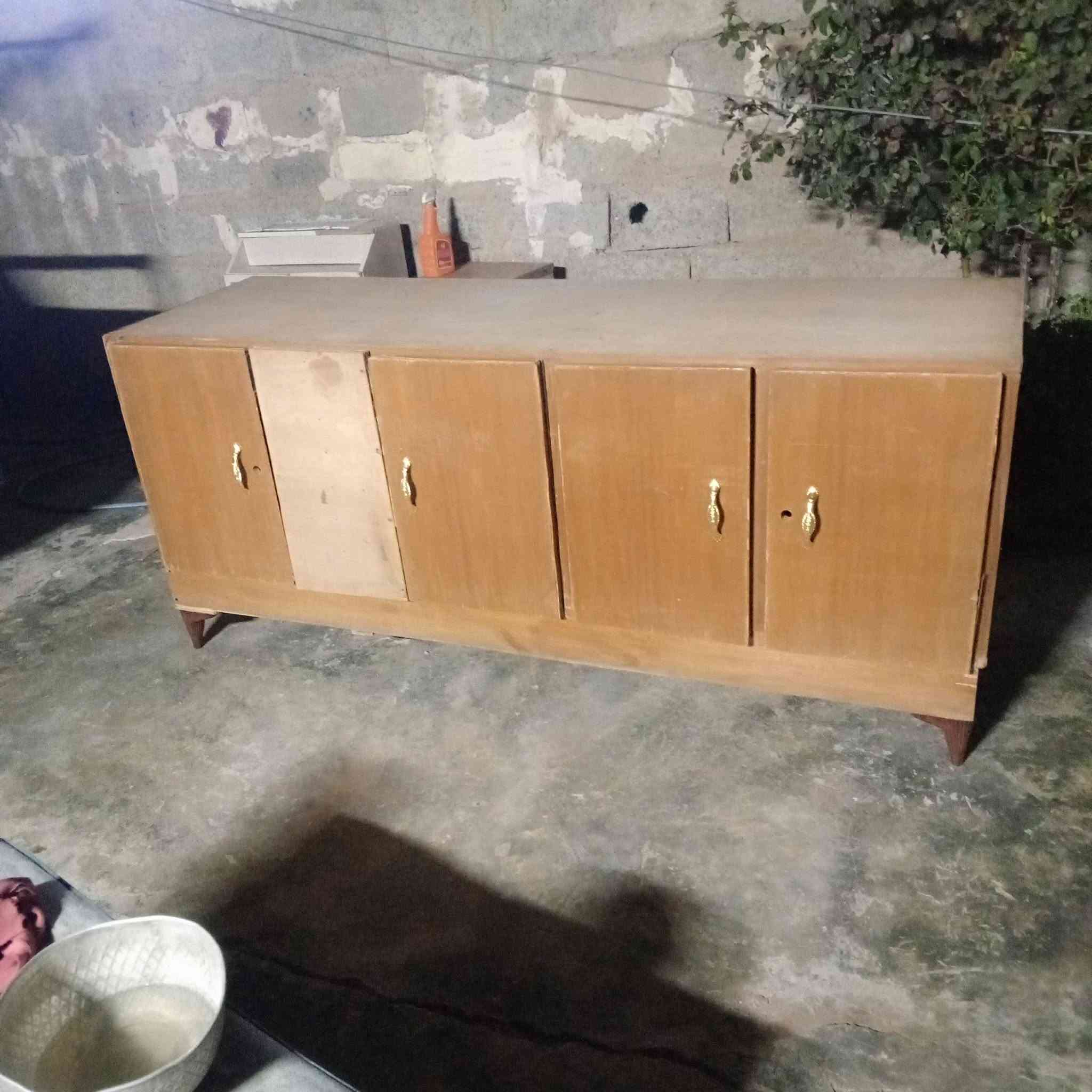 للبيع عنوان حي النصر+***********
