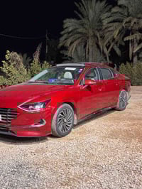 سوناته للبيع موديل 23  مكينه 2000 هايبرد دخول ذكي كامرات 360 درجه بنور...