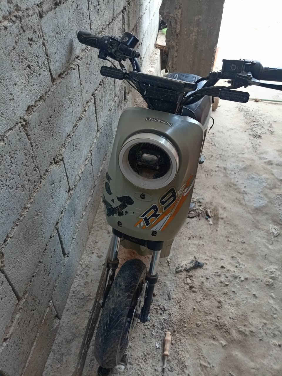 سلام عليكم دراجه شحن للبيع بيها شويه تقطيع ب ممشه مكان نجف لاشرف ب230 الف وبيها مجال ***********
