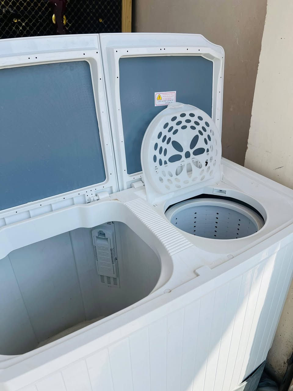 غسالات حوظين متوفر 
شركة سكاي دبي-شركة هياشي_شركة هيتاشي- توشيبة 
معرض مودرن هاوس الشطرة / شارع دبي 
***********
