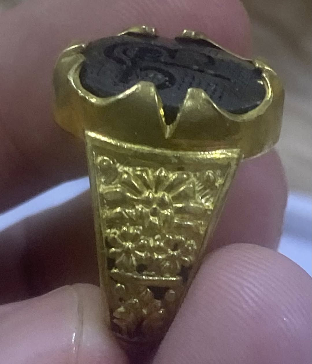 سلام عليكم لبيع محبس قالب نحاس مخطوط عليه هذا سعره ٢٥ الف مكاني كركوك


**إذا كنت صاحب هذا الإعلان وتريد حذفه لأي سبب، رجاءا أرسل رسالة إلى الدعم الفني**