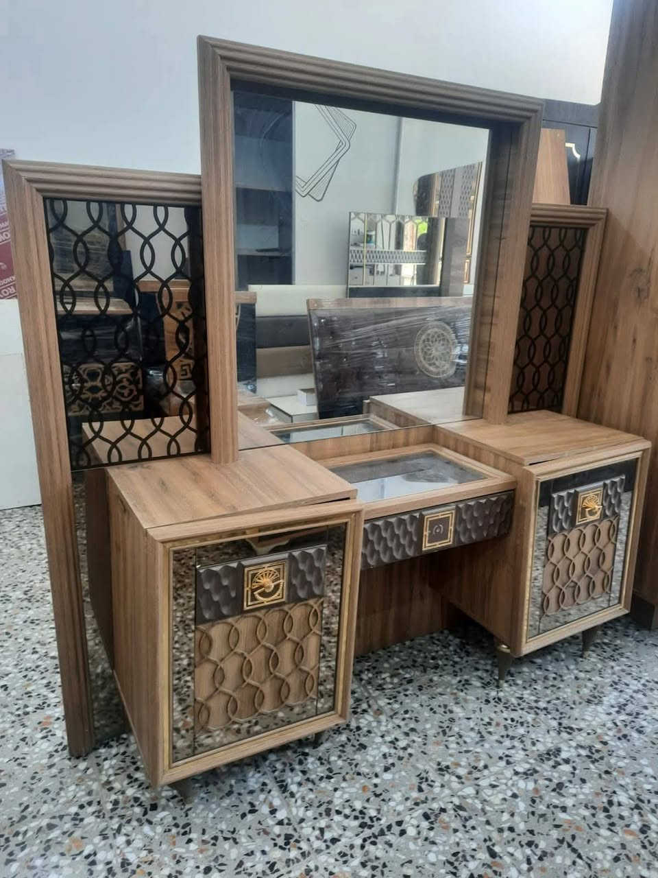 غرفه ضخمه ترڪي🇹🇷  مستخدم
قطع/8
نضافه 💯
نضام ابواب+اسلايت 😍
السعر /800قفل💵 💎
مع شد ونقل 🚚 داخل بغداد مجانآ
 باقي المحافظات بسعر مناسب


**إذا كنت صاحب هذا الإعلان وتريد حذفه لأي سبب، رجاءا أرسل رسالة إلى الدعم الفني**
