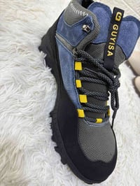 قياس ٤٣ • ملابس