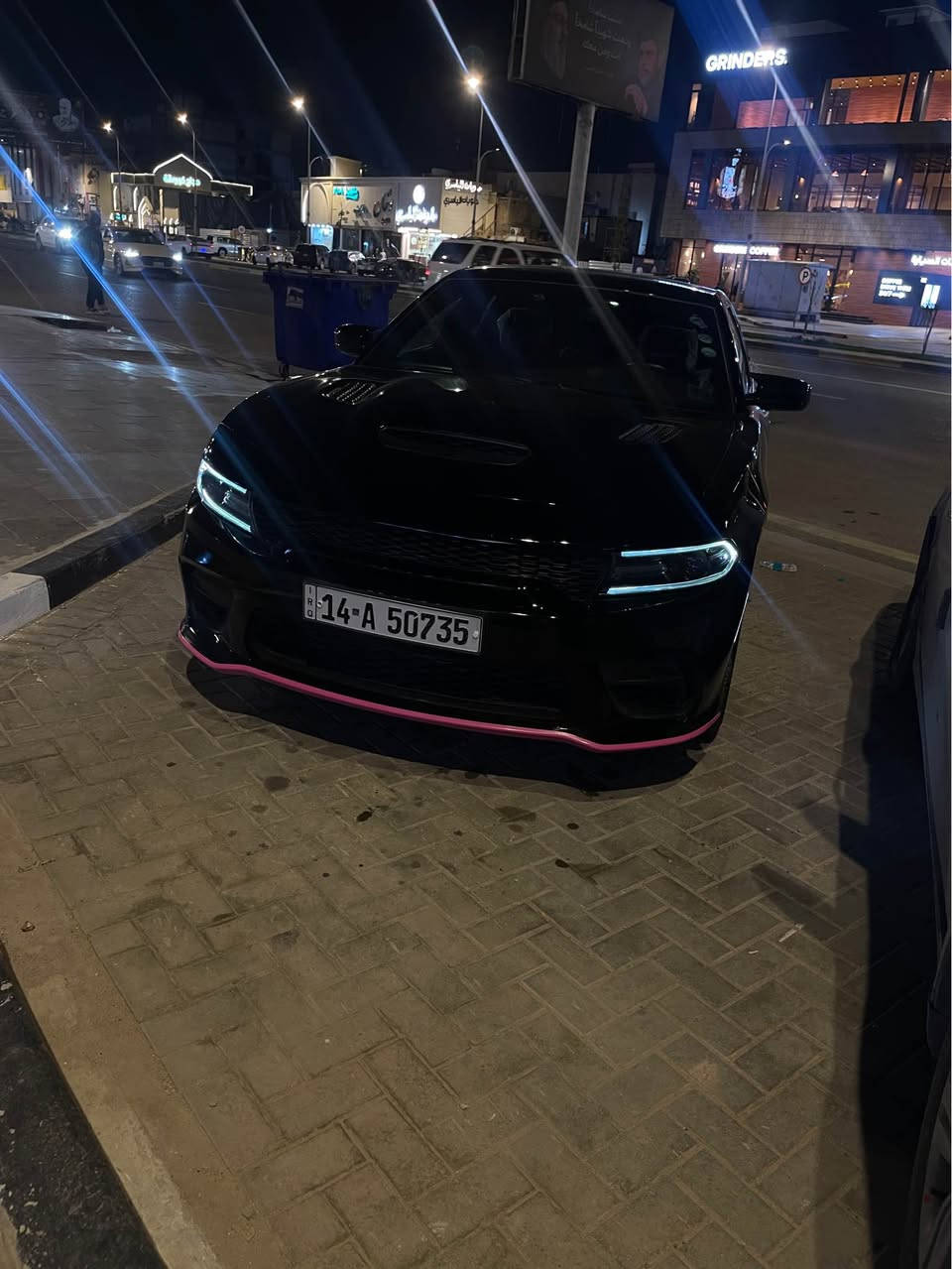 جارجر 2018 اصل باسمي سياره وارد كندي البنيد محدث السياره عليه كت SRT سياره نوعها SXT3600  الصندوق امبدل قطعه اصليه حادثه من كنده صندوق وحوض تعديل بسيط ما وصله لا جاملغات وباشي ومواصفات SXT معروفه بيه باردات شوف العين بجم سليم اي ستفسار على هاذ رقم *********** البصرة, العراق
