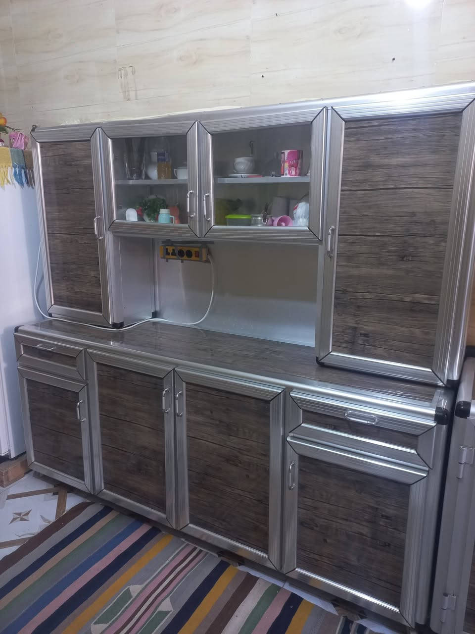 كاونتر نضيف
كاونتر 3 قطع نضيف للبيع افحص يلا تشتري. 
للتفاصيل اكثر المراسله على الواتساب 
***********
