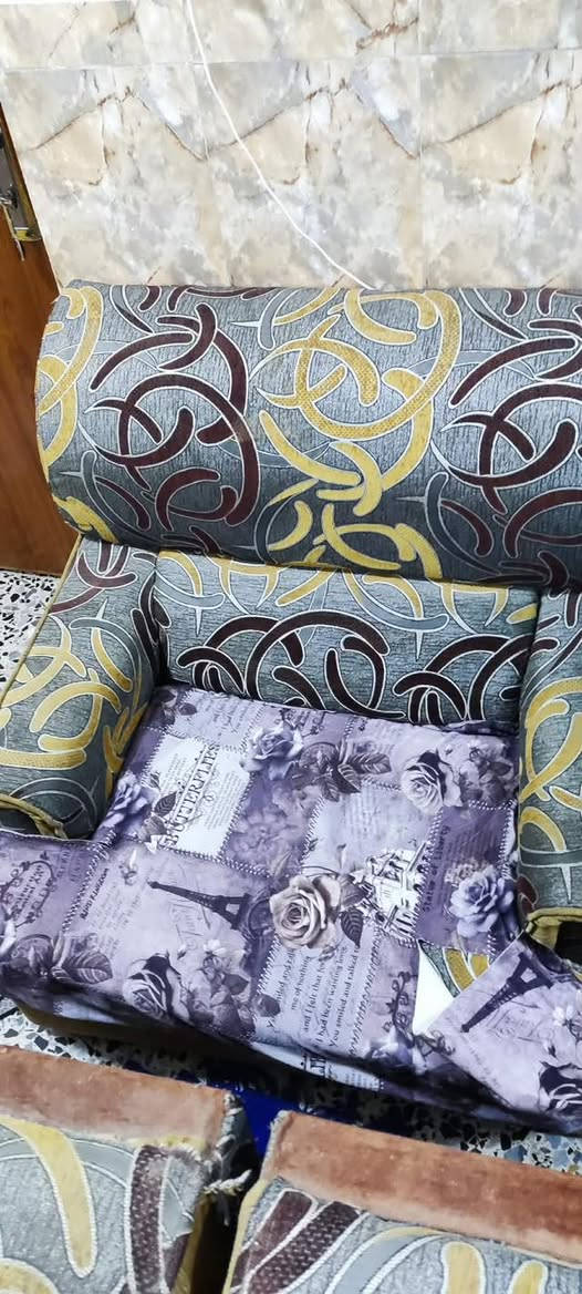 للبيع
تخم ديوان ١٢ مقعد او أڪــثر بعده نضيف وثكيل 
السعر١٧٥ وبي مجال


**إذا كنت صاحب هذا الإعلان وتريد حذفه لأي سبب، رجاءا أرسل رسالة إلى الدعم الفني**