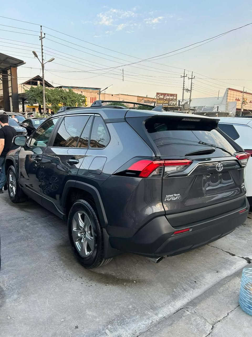 ‎‏

𝗧𝗼𝘆𝗼𝘁𝗮 𝗥𝗮𝘃𝟰 𝟮𝟬𝟮𝟯 𝟰*𝟰 

تـــــۆیـــــۆتــــا راڤ فــــۆر  
مۆدێل : ٢٠٢٣ 
مەکینە : ٢.٥ 
سەیارەکە بێ بۆیاخ 
‎مواسفات :  
 XLE 
بەسمە 

‎بەسمەی دەرگا 
‎رادار پێش + دواوە 
‎شاشە گەورە 
گێچ ئەلکترۆنی 
دەبڵ اکسل 
پێنج مۆدی لێخوورین 
سندوق کارەبا
سوکان ڤۆلیۆم 
پەردەی سنووق 
تەبرید مەرکەزی 
برێک بەسمە / Auto hold 
‏.Eco / normal / Sport 
لایت لید 
بەگلایت لید
***********

للبيع تويوتا راف فور Toyota RAV4 2023 XLE ✅

تويوتا راف فور XLE 
موديل 2023

حجم المحرك 4 سلندر 
المواصفات :
Awd
صندوق كهرباء 
بصمة ابواب
بصمة تشغيل
الشاشة الجبيره 
تحديد مسار 
رادار أمامي(تحديد مسار)
رادار جانبي (نقاط عمياء) على المري 
رادار خلفي(التحذير من الاصطدام)
تحكم وضعيات القيادة Drive Modes 
ابل كار بلي بلوتوث بدون وياير
اوتو ستارت (Auto start)
اوتو ستوب(Auto Stop)
هاند بريك بصمة
اوتو هولد(Auto Hold) 
تحكم وضعيات القيادة,ECO,NORMAL,SPORT  
تحكمات استيرن 
وبقية المواصفات المعروفة
بدون صبخ
***********
