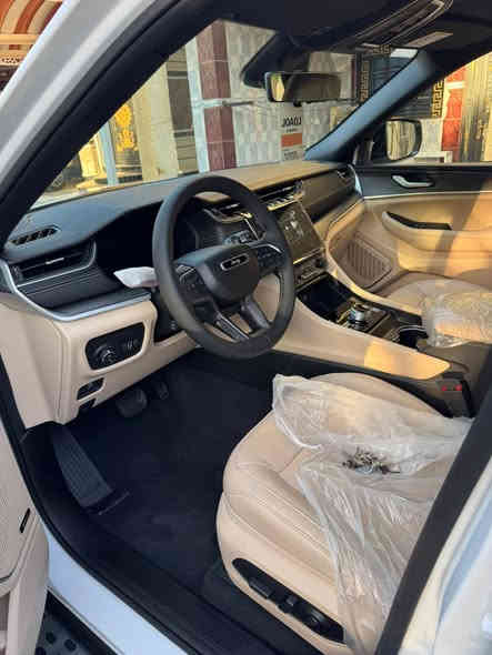 سلام عليكم 
جيب لمتد بلاص 2024 خليجي 
وكاله هارلم 
ماشيه 5 الف كيلو 
السيارة وضع زيرو 
فول مواصفات للاخير....  1/1
فتحه سقف بانوراما 
بصمه تشغيل وابواب وصندوق 
تشغيل عن بعد 
كشنات كهرباء 
كشنات تدفئة وجلد 
لد امامي وخلفي 
رادارات كامله 
رقم بغداد الجديد بإسمي 
سياره جديده جدا سعرها معقول بلعافيه ع الياخذها 

رقم صاحب السيارة 
***********

السعر :: اطلبه بالتعليقات يصلك خاص 📩

#ادارة_الصفحه ⚡

ملاحظه / 🔴
مدير الصفحه غير مسؤول عن بيع وشراء واصوليات السياره نحن صفحه لعرض السيارات فقط.
