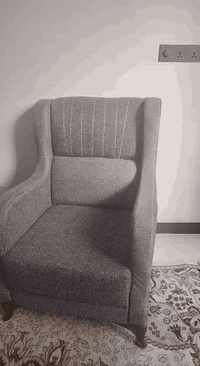 عندي غراض للبيع باسعار مناسبه الشراي يتصل واتساب 07829396941