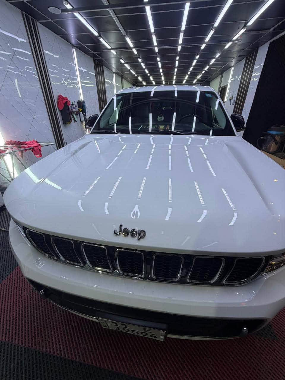 VIP 2021

* وارد أمريكي
* محرك V6 (6 سلندر)
* دفع رباعي (4WD)
* لون أبيض
* رقم بغداد
* السيارة باسمي
* ممشى 65 ألف

المواصفات:

* بانوراما
* إنارة محيطية
* تبريد وتدفئة للمقاعد
* مساج للمقاعد
* تبريد 3 مناطق
* تشغيل بصمة وتشغيل عن بُعد
* شاشة كبيرة مع Apple CarPlay و Android Auto
* كاميرا خلفية وحساسات أمامية وخلفية
* باب خلفي كهربائي
* مثبت سرعة
* ذاكرة للمقاعد
* نظام اختيار وضعيات القياده
***********
