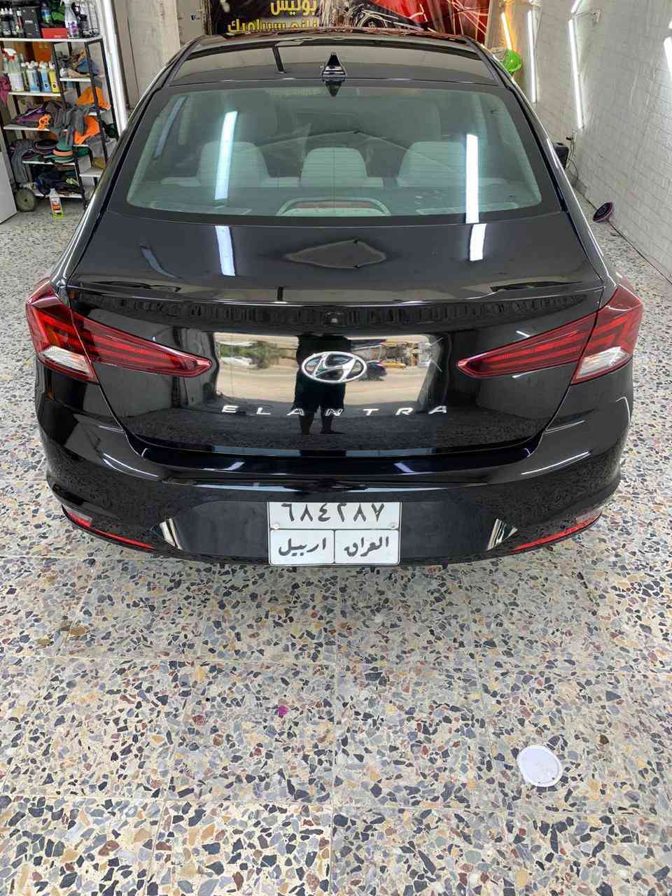 السلام عليكم و رحمة الله و بركاته
للبيع النترا 2019 وارد امريكي بصمه ✅
محرك 2000 دوش ✅ 
كير ATM ✅ 
حداديه كفاله تبريد ثلج تخم تاير ✅
فتحه سلايت و تحكم استرين و شاشه وابل كاربلاي و ABS
كشنات تدفئه نقطه عمياء رادار خلفي و امامي و جانبي 
كاميرا ، 3 أنظمة قياده ( سبورت و ايكو و نورمال ) 
حادثها موضح بالمنشور الايرباك سليم بلادي  لا تبخير ولا تنقيص السياره مال جنايه ماشيه 70 الف 
السعر : 128 ورقه 💵 

للاستفسار ***********
مكاني بغداد شارع فلسطين
