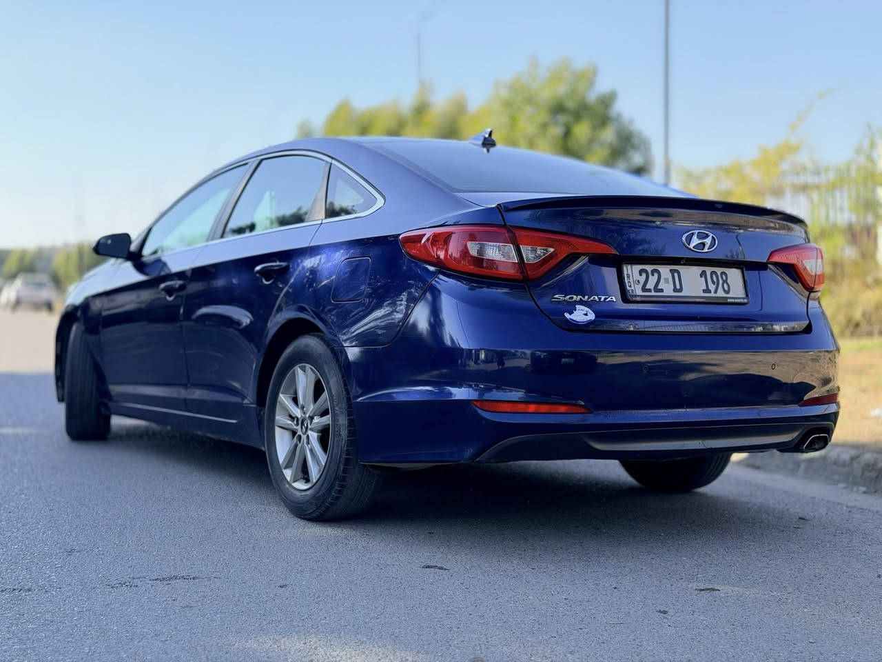 السلام عليكم
سوناتا موديل 2016 وارد امريكي
بدون ايرباك .. حادث جداً بسيط مكفولة من اي حادث
عدا حادثها الي بأمريكا مبدل جاملج بلادي والبنيد نفسه معدل وبيها طخة كلش بسيطة بالهلال الي فوك التاير الخلفي الباقي كلشي مكفول محرك ، كير ، تدفئة ، تبريد ، كهربائيات ، صدر ، كشر ، غرفه
مواصفات معروفة 
شاشة كبيرة
مدخل سي دي ،، اواكس ،، يو اس بي
شاشة اعطال واوبشنات 
تحكم ستيرن
تنبيه دوران ستيرن
مثبت سرعة
حساسات خلفية 
حساسات اطارات 
حساس فتح بيبان وبنيد وجنطة بالشاشة 
رقمها اربيل السيارة بأسمي تاخذها ثاني يوم نروح نحول
السيارة ماشية 106 الف ميل
سعر السيارة 140 ورقة وبيها مجال
مكان السيارة بغداد ، حي الجامعة
رقم اتصال ، واتساب *********** ، ***********
