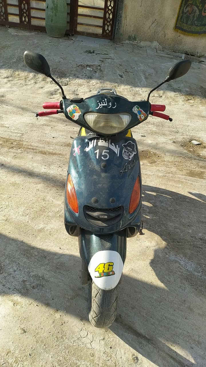 السلام عليكم دراجه اكزز لبيع الدراجه كله شغال مكينه ناعمه السعر 275وبيه مجال المكان حله بكرلي الرقم ***********
