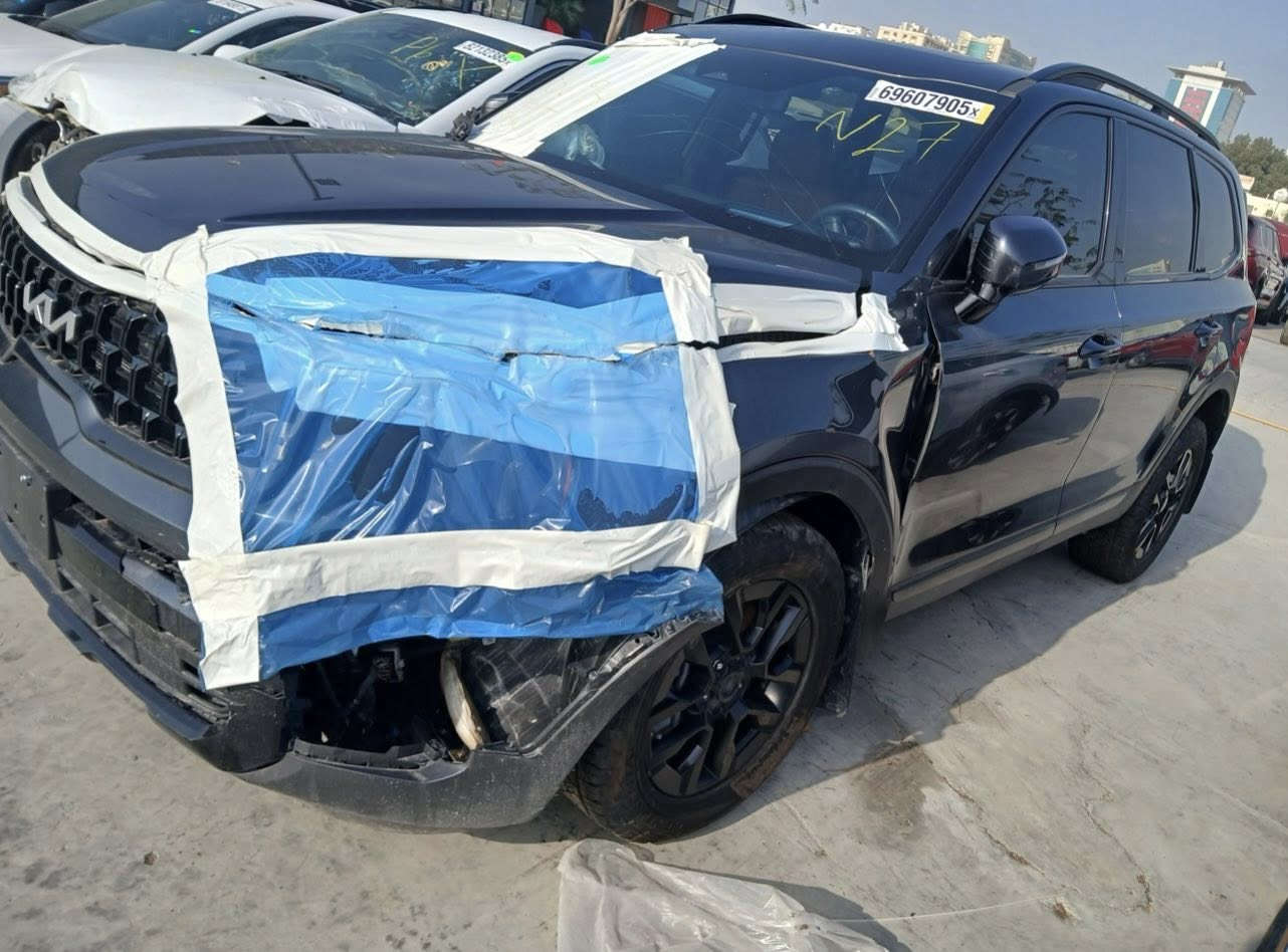 كيا تولورايد 2024 فول واحد على واحد فئة Sx اكس لاين
بنوراما فتحتين كامرات دوارة 360 درجة عداد/14 الف
محرك3800 ستة سلندر داخل قرميدي الضرر جاملغ وبنيد يتصلحن بدون تبديل السعر: 255 ورقة واصل بصرة 
مدة الاستلام اسبوع السيارة تابعة لشركتنه 
للحجز : الاتصال على مالك السيارة: ***********

لبيع سيارتك والنشر لدينا :***********
