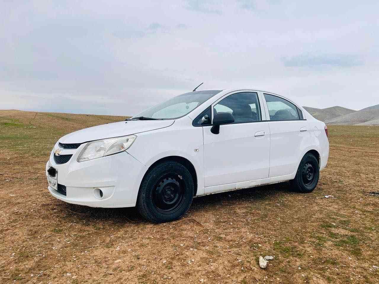 شۆفلێت سێڵ مۆدیل ٢٠١٢ گێڕ عادی بێدەعم بێ بۆیاخ و بێ کرانەوە تەنها بستێک ساردی هەیە تەبریت بەشەرت و چوار جام کارەبای ومەکینە زنجیری مەرغوب چوار تایەی تازەیەو بەشەرتی هەموشتێک  نرخی ٦٨ و کەمێک مەعمەلە 
*********** السليمانية, العراق
