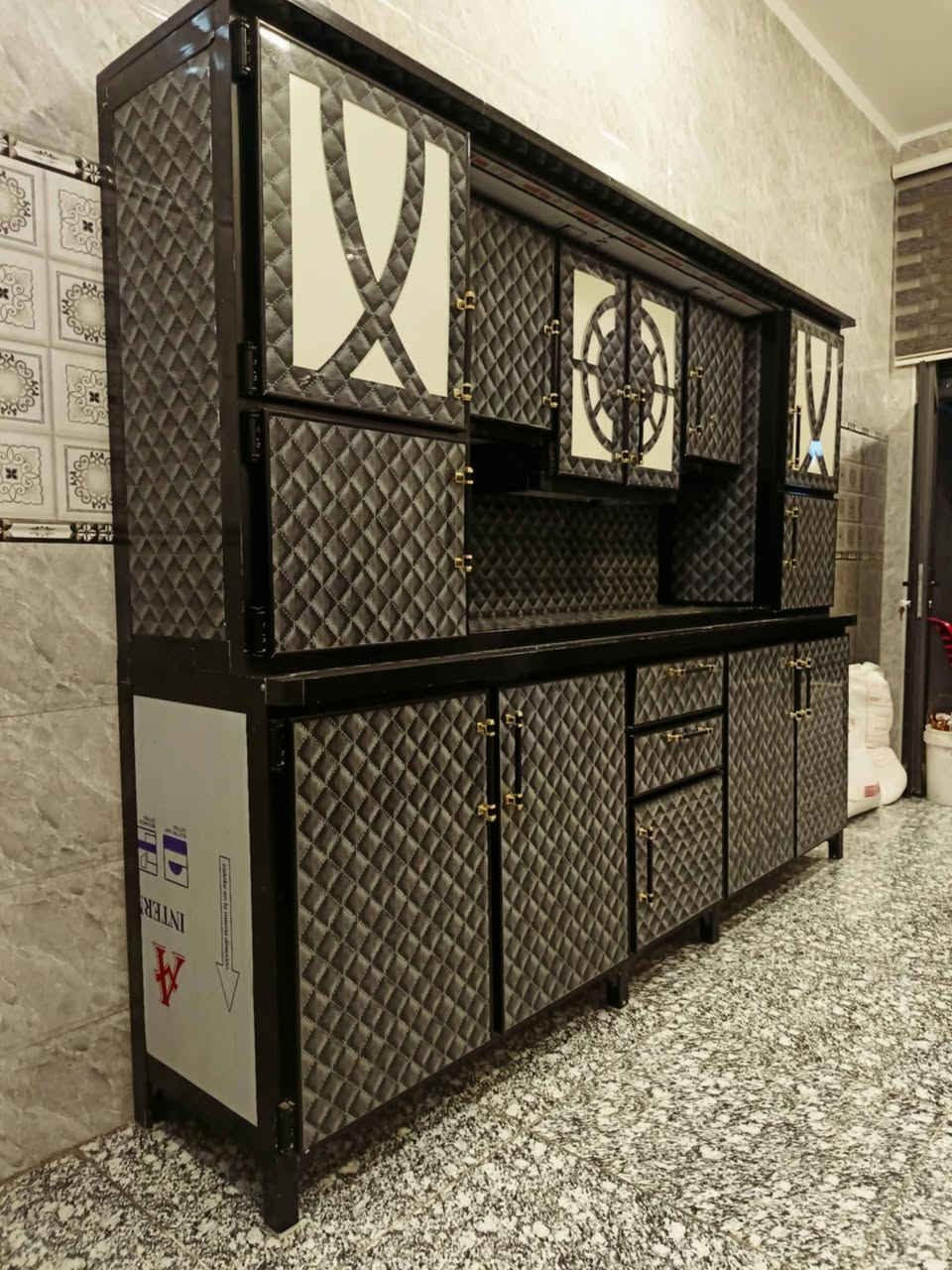 سلام عليكم كاونتر جديد قبل شهر اخذته 650 وهسه رايده 450 الف
بابل القاسم ع
***********
