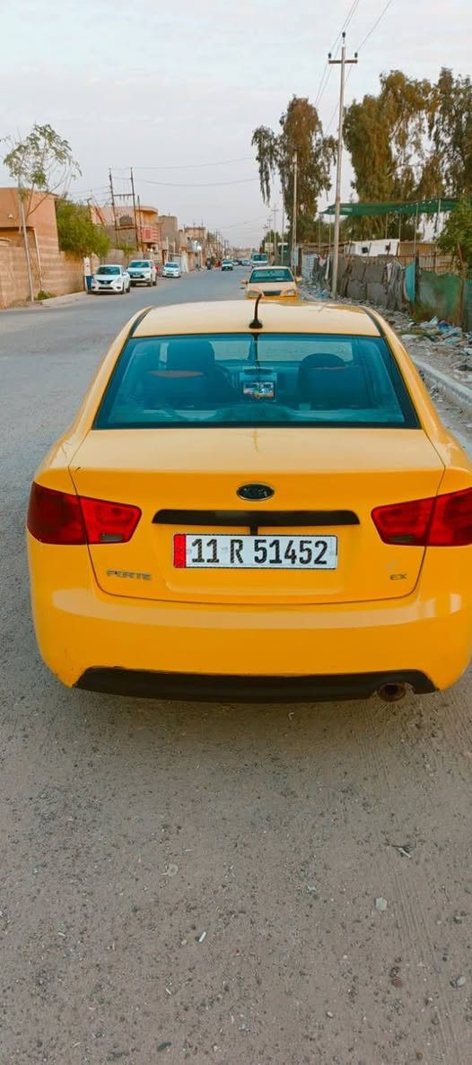 سلام عليكم فورتي 2012 كير محرك كفاله سياره جديده مال جناي تبريد ثلج سونار موجود بل منشور مكينه 2000 دوش رقم بغداد جديد نكليزي منضومه غاز سعر 88 وبيه مجال قليل تصل *********** بغداد شعب
