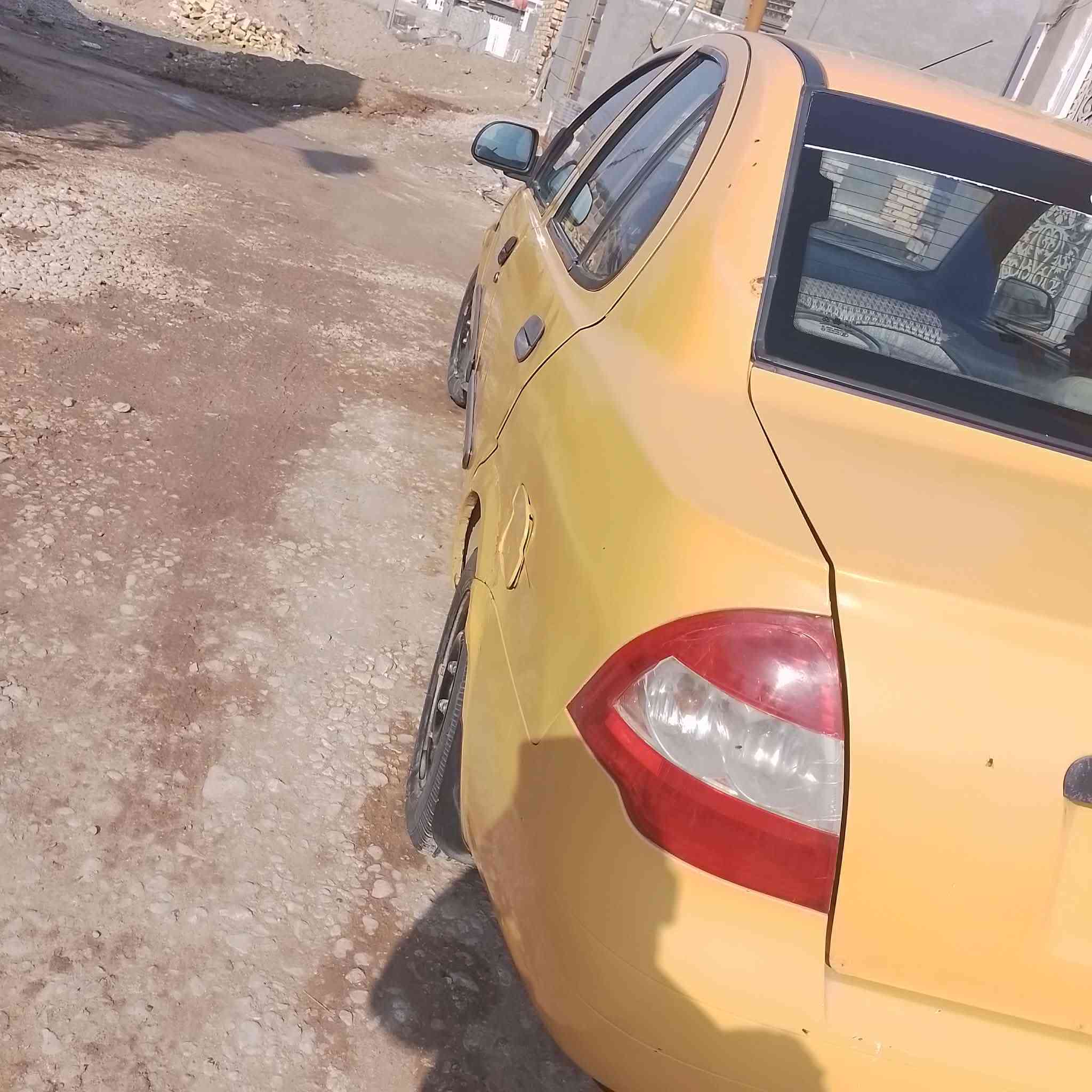 طيبه 2015 رقم ذي قار الماني مشروع وطني  بأسمي سنويه بعدها ما نافذه مكينه وكير وحداديه وتبريد كهربائيات كلها شغاله 
مكان السياره حله 
السعر 37 وبيها مجال حك الجيه 
للاستفسار ***********
