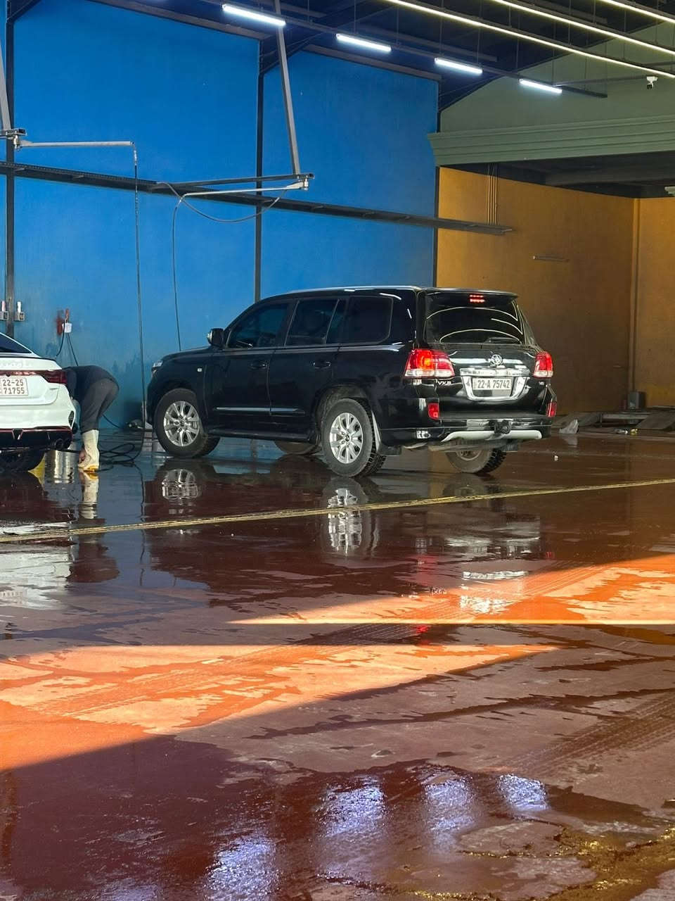 للبيع
لاندكروز ٢٠١١ الون اسود 

مواصفات..

محرك دوش 4600

موديل 2011

الضرر : هلال الجامرلغ الخلفي عكس السائق وشوية من الباب صبغ اثر انفجار اطار السيارة وبيها بارد الجامرلغ الامامي نفس الجهة شوية بارد مكفولة من كلشي 

العنوان : بعقوبة 📍

.

رقم صاحب السيارة ؛***********

. الســعــر 300$ 📮
