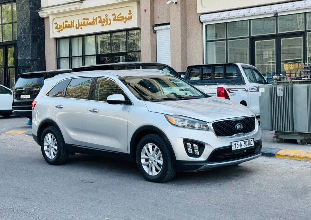 كيه سورنتو مديل 2016 سعر 137 قابل للتفاوض وارد مريكي جاملغ  وبنيد بدون دواخل بدون رباك ولباقي كفاله عامه من صبغ وضربه وتبديل ولبارد حته من شخط للاستفسار الاتصال *********** مواصفات تحكم ستيرن حساسات خلفيه مري كهربائي شاشه كامره دواره نضام يكو سبورت مثبت سرعه مانع نزلاق ماشيه 100 مكينه وكير مكفولات حداديه جديدهه تخم تاير جديد تبريد شغال ثلج سياره جديده وجاهزه وأي نقص مابيهه رقم نكليزي سنويه 31 مشروع وطني مكان سياره كربلاء
