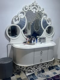 غرفه تركي 9قطع  قويه و جبيره  ومامكسوره للاستفسار07708799707