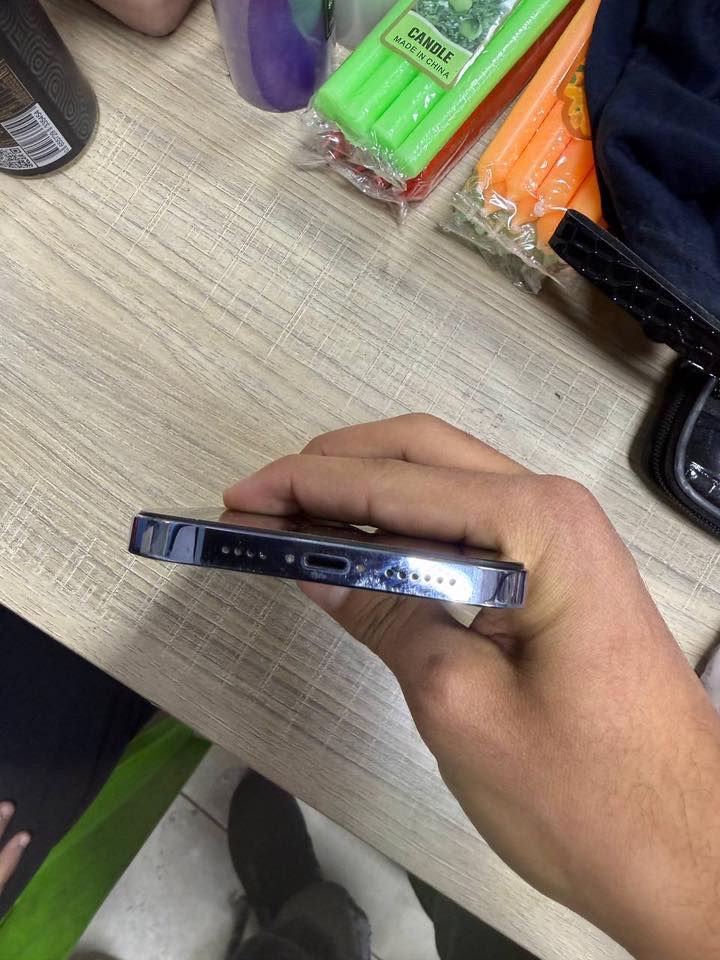 تم اعاده النشر بسبب الوعود الكاذبه
ايفون 13برو ماكس  ذاكره 256

مبدل بطاريه +شاشه +ضهر مكسور 

السعر 250 الف 

للاتصال : ***********
