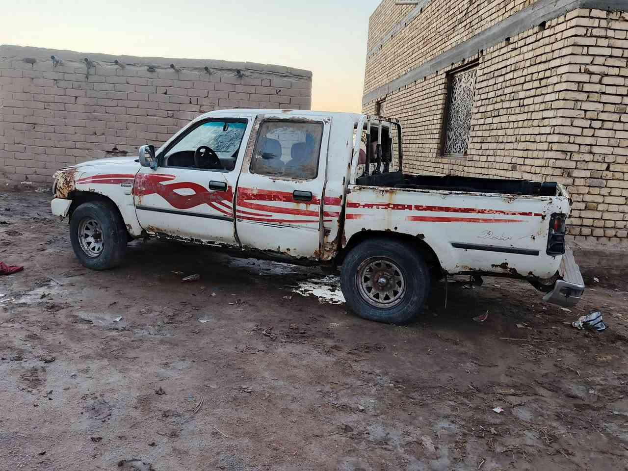 سلام عليكم دير لبيع
موديل 2006 
رقم ذي قار 
سياره مكينه كايمه 
***********
مكانه /ناصريه --سيددخيل
