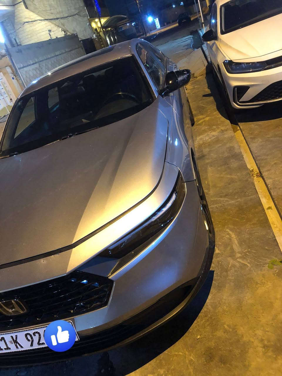 هوندا اكورد هايبرد وارد امريكي 2023  )
مرقم. بغداد
عدد المسافه  43000
• المحرك 2000  
• شاشة كبيرة
•فتحه
• كاميرا خلفية 360
• كرسي كهرباء 
• رادار امامي
• مانع تصادم
• محدد مسار 
• تصحيح مسار
• شفتات بالستيرن
• مثبت سرعة
• مانع انزلاق
• دخول ذكي 
• إنارة ترحيبية
• هندبريك كهرباء
•لايت عدسات زينون
• نظام اوتو لايت Auto
• لايت العالي زنون 
• حساسات مطر 
• حساسات دخول الإنفاق
• حساسات ضغط هواء الإطارات
• أوامر صوتية
• 3 أنظمة قيادة (eco, ev, sport)
• بلوتوث
• مدخل USB + AUX
للبيع 155 وبيها مجال 
للاستفسار الاتصال ***********
