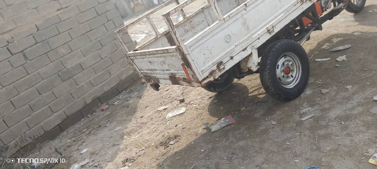 سلام عليكم ستوته لبيع مديل 2014 عنوان زبير اكسن لطش مكينه مامفتوحه حلوه ستوته كهربيات كلها جاهزه سعر خاص ***********
