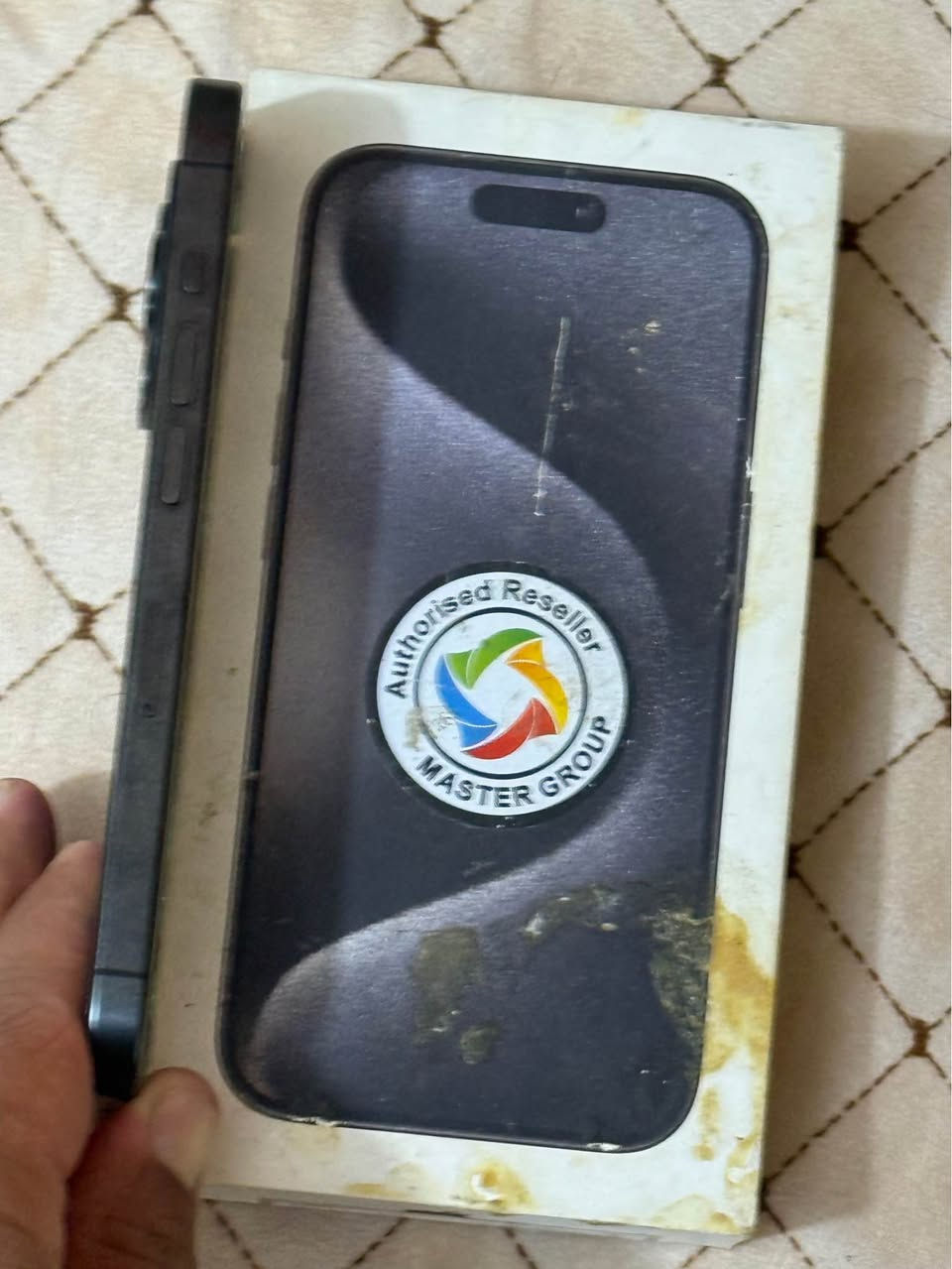 iPhone 15 pro آيفون 15 برو master  الجهاز ماستر ماهذه 
بي خط يحتاج يحتاج تبديل شاشة 
***********
باتري 90  ونظيف و استخدام شخصي. الجهاز بلادي واطي بي ضمان 
590,000  الف سعره
*********** اتصال ع رقم. و ذاكر جميع التفاصيل بغداد, العراق

