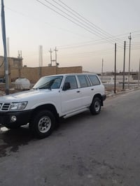 نيسان باترول للبيع موديل 2003 سياره جديده  07705532515