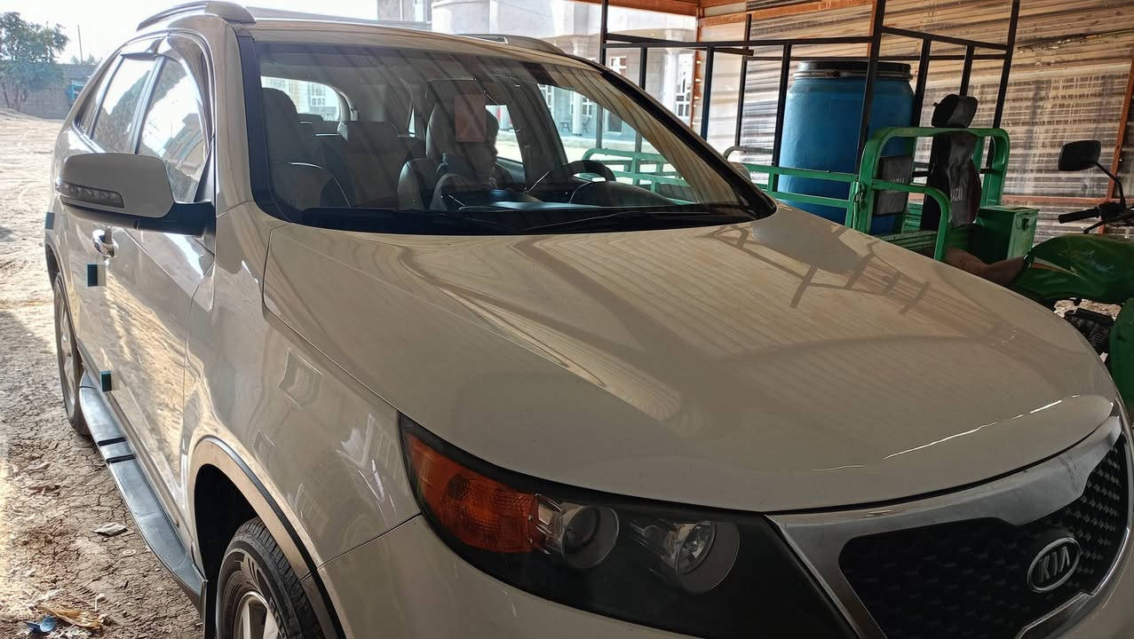 سلام عليكم سورنتو موديل 2012
سياره مال جناي مابيها اي نقص جديده بشكل للاستفسار الاتصال أو خاص ***********
