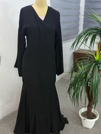 عندي ملكانه جديده عنواني بغداد قرب جزيره سياحيه