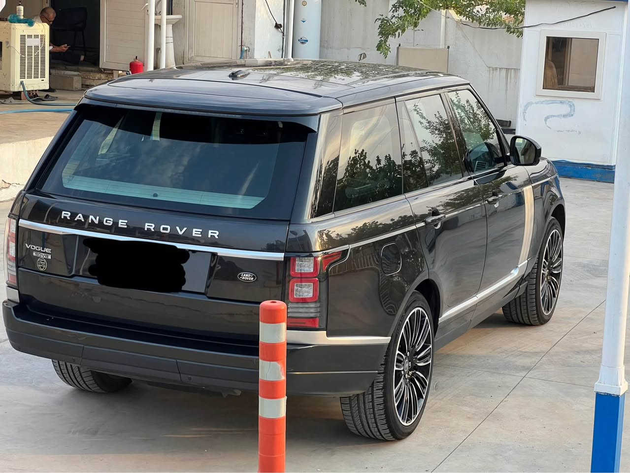 سەرەتا بە ناوی خوای گەورە و میهرەبان

فرۆشتنی خێرا

رانج رۆڤەر ڤۆک ئۆتۆبایگراف

٢٠١٤

مواسفات  ئۆتۆبایگرافی فول فول مواسفات  قەپات

٨ بستۆنی سۆپەر

دوبەی

١٠٠ هەزار کیلۆمەتر حەقیقی رۆشتووە

دەعم و لیدراوی و موس و براوەی بەشەرت

بی بۆیاخە کلینە

نوقتەی نیە ماشااللە

گیر و مەکینە و کارەبایی و تەبرید و تەقە و رەقە و تندوتۆلی بەشەرت

کامل سیرڤس کراوە و دیناریک مەسروفی نیە

بۆ عەیب و عار پرسیار مەکە.!

شوین// هەڵەبجەی شەهید

سعری // ١٧٥ گڵا و مجالیکی برایانەی تیدایە

ئاسیا ***********

کۆرەک ***********

واتساب و تیلگرام وڤایبەری لەسەرە.! حلبجة, السليمانية
