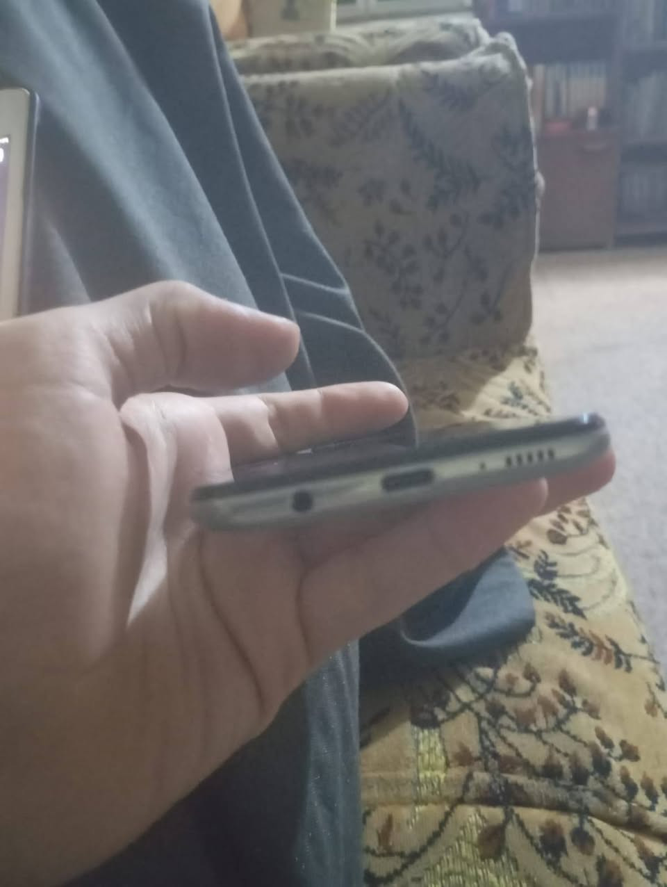 جهاز سامسونج A50
للمراوس بجهاز بوكو او انفنكس
ذاكرة 128
داخليه4
الجهاز مفتوح مبدل شاشه 
وسماعته صوته شغال وطبيعي بس مو تمام الصوت 
دبل سيم كارت 
شاحن تايبسي 
تفاصيل تواصل على الرقم 
***********
مكاني نجف
