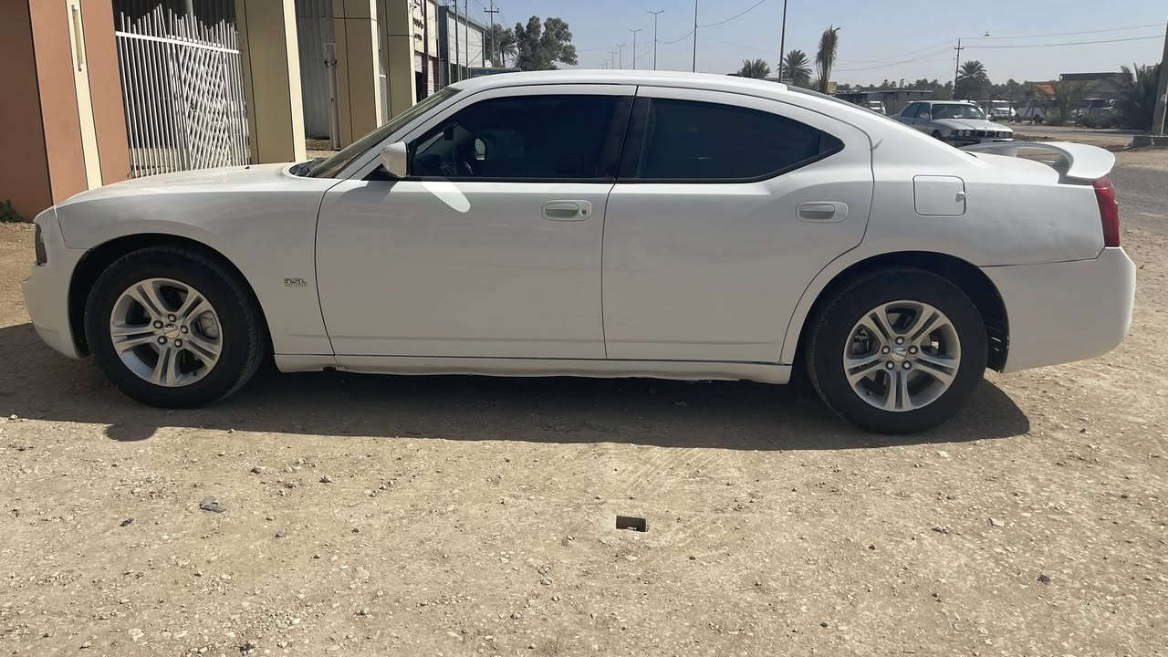 من رخيصه الادمن
جارجر 2010  محرك 3500  مكفوله السونار بالمنشور فقط الهلال 
كير محرك حداديه تبريد تايرات خير من الله 
مداور ثاني يوم بس كردي 
السعر 120 وبيه مجال شي بسيط 
بابل شوملي 
اتصال***********
ملاحظة تشوف غاليه اعبره والله يرزقك ويرزقنه
