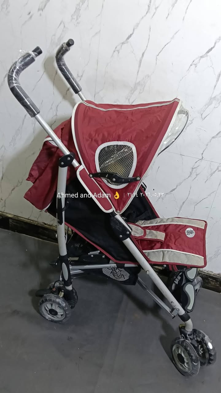عربيه اطفال عكاز استيراد الخارج❤️
ماركه baby ralex 

كرسي وشازلونج واسع 

 حزام امان خماسي 

بسكت اسفل العربيه.

متينه جدا ومحمله جدا 

عجل امامي بيلف 360 درجه 

فرامل ممتازه 

شمسيه للحمايه من الشمس❤️


**إذا كنت صاحب هذا الإعلان وتريد حذفه لأي سبب، رجاءا أرسل رسالة إلى الدعم الفني**