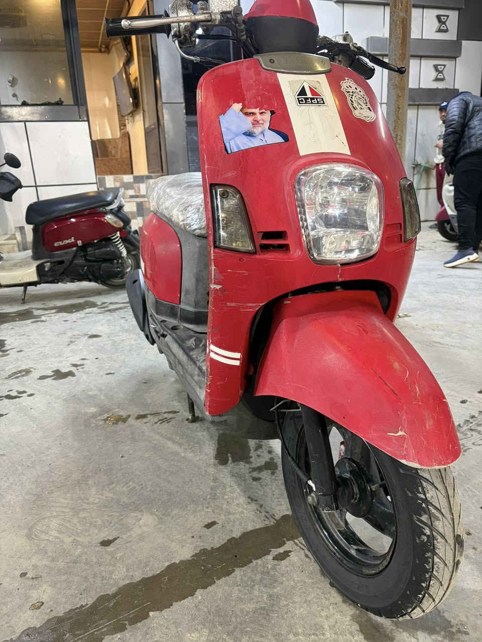 للبيع بوليس اتخبل الله شاهد الدراجه مكفول ختم ويه المكينه كلها شغاله نكر سلف سعرها مناسب اتصل ودلل ***********
