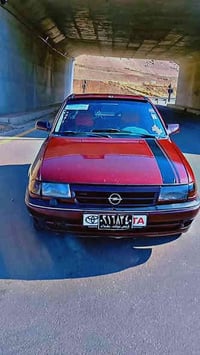 أسترا • ١٩٩٢ • مكينة ١٦ صباب