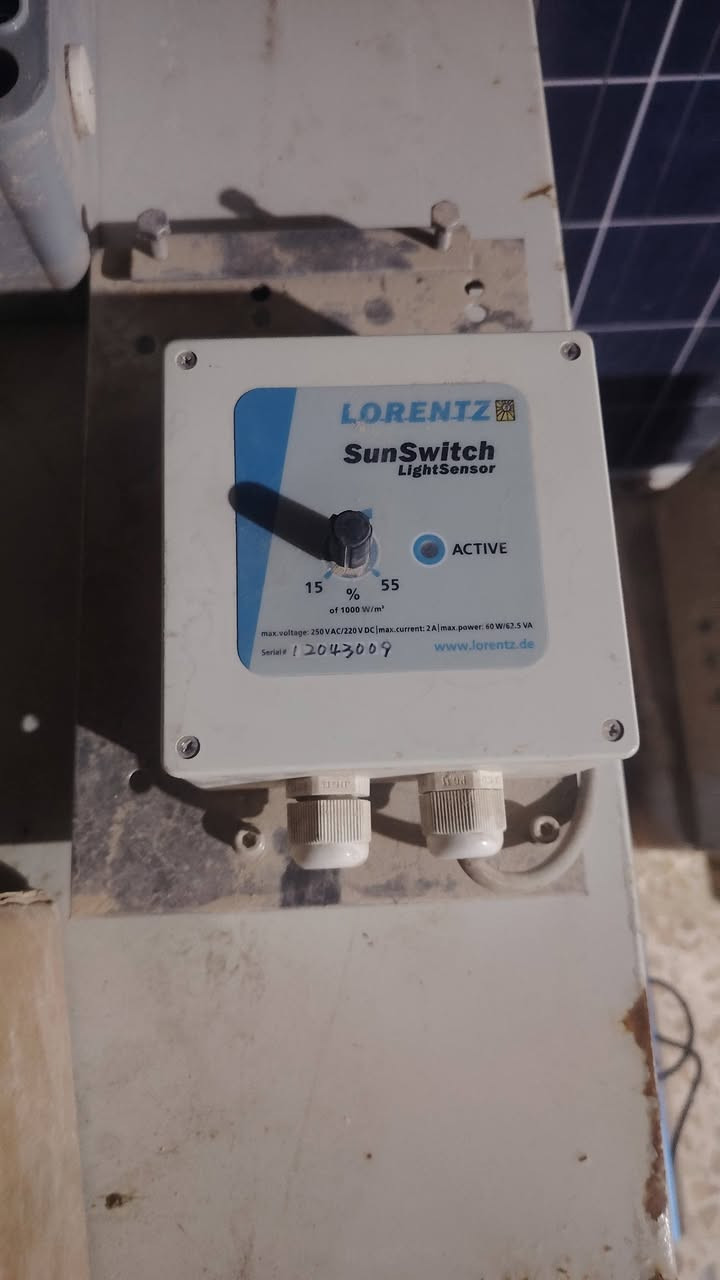 سلام عليكم غراض طاقه شمسية البيع شلعة قيم وتعال اخذهن مكانكم كربلاء الاتصال *********** ***********
