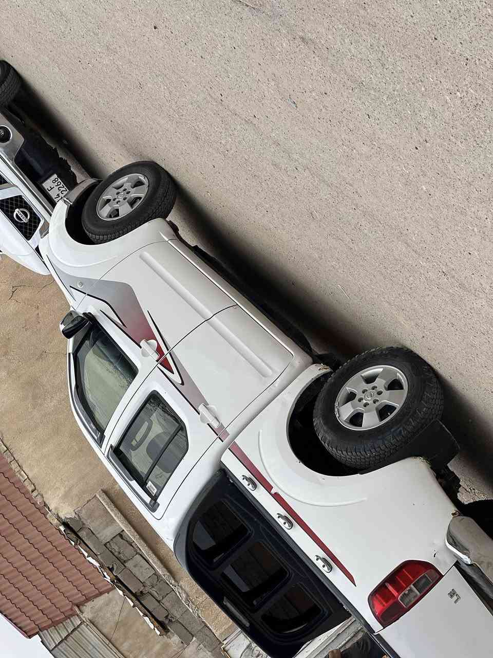 سلام عليكم نيفاره للبيع مديل 2008سعر 75 بي مجال سياره حلوه جديده تبريد ثلج تخم تاير حداده فول موصفات تحكم بل ستيرن سياره راعيها متوفي موجوده وكاله عامه شراي يتصل ***********مكان البصره بني منصور
