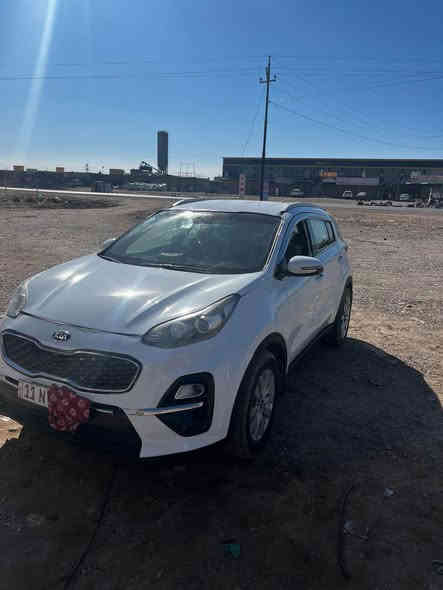 السعر ١٤٣$ وبيه مجال سبورتج 2020 خليجي مصبوغه عام القماره بدون معجون شواصي والغود وحوض جنطه كفاله محرك دوش هزه جديده سنويه لل 2030 بأسمي تحويل مباشر سياره مابيها اي نقص كير محرك كفاله للأستفسار ***********
*********** مكان بغداد التاجي بغداد
